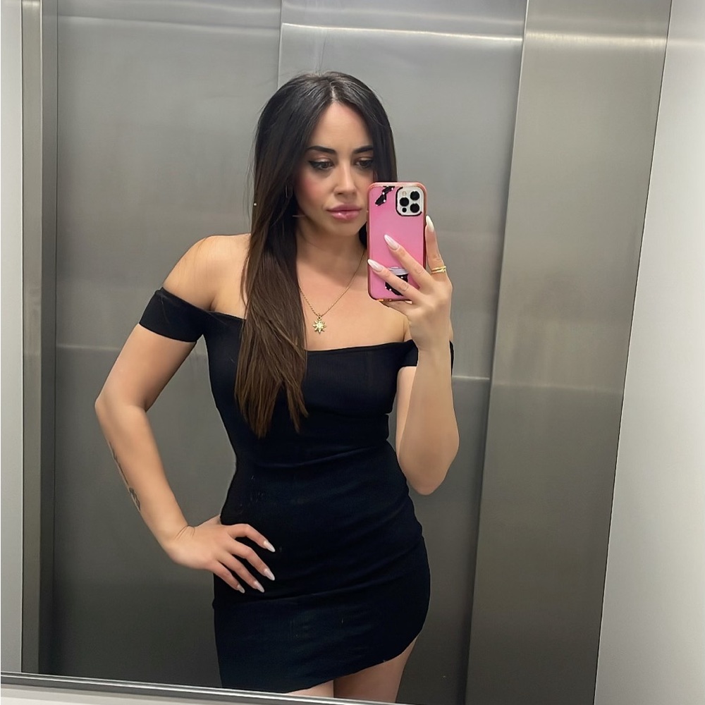 Meet your Posher, Ezgi